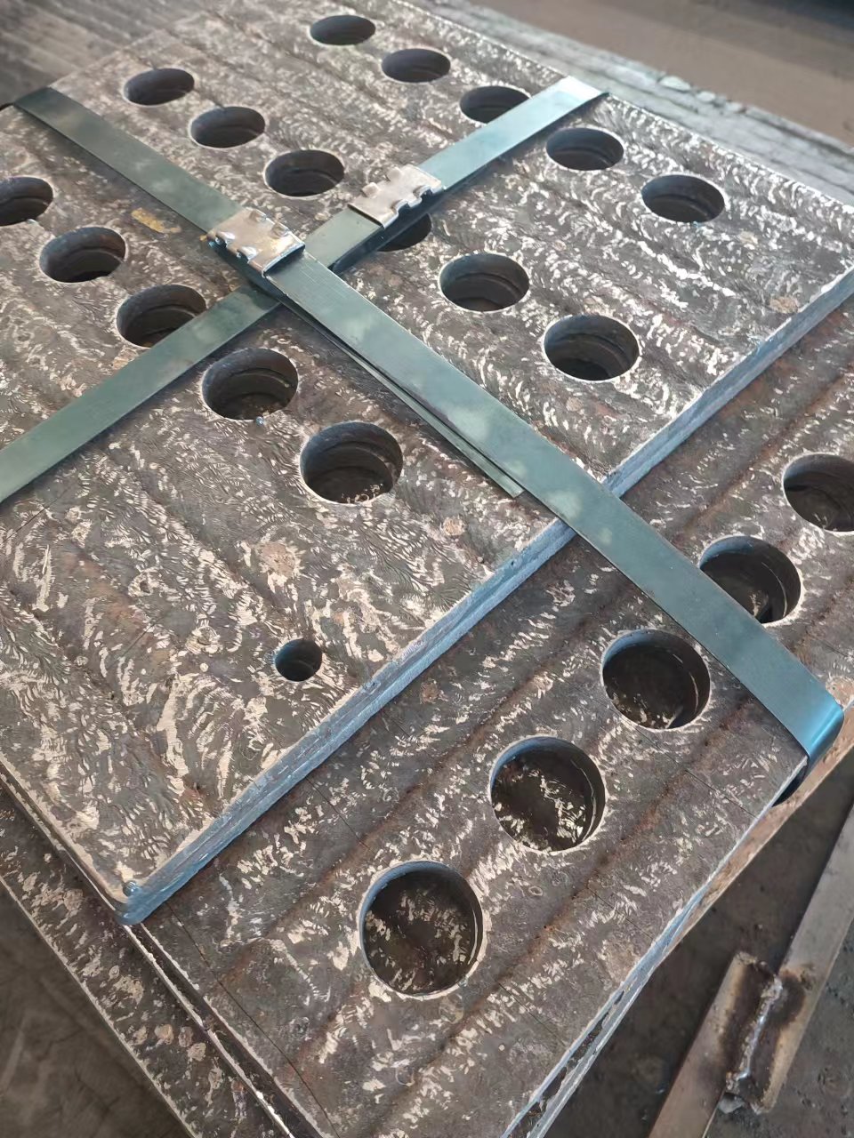 北京等离子切割件耐磨板