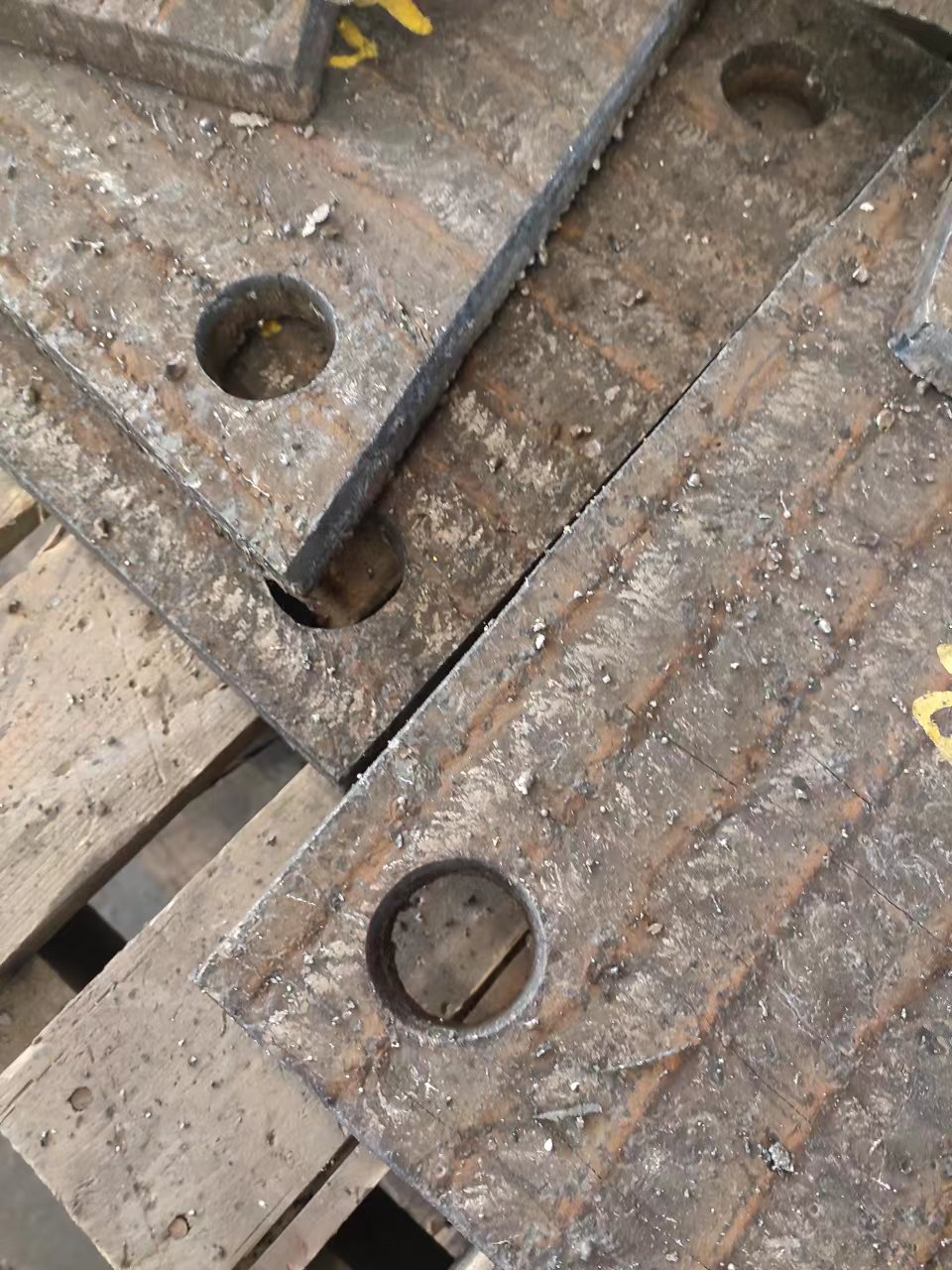 北京堆焊耐磨板